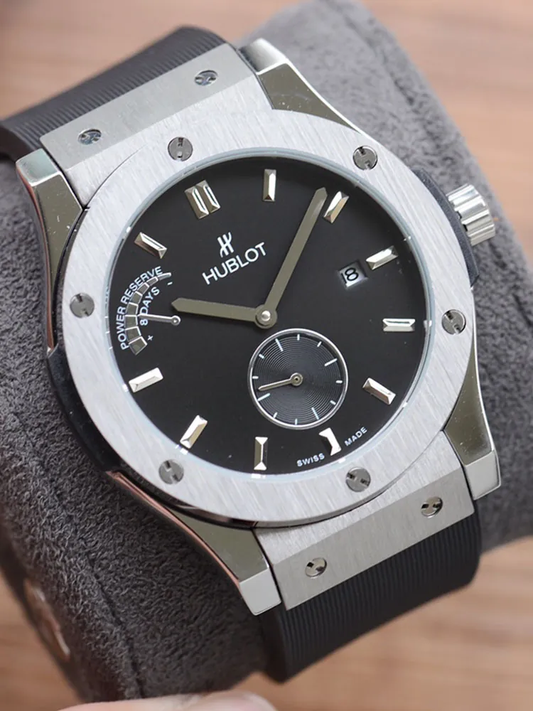 Hublot-Classic-Fusion-516.NX.1470.LR-Black-Rubber-Front-View-1