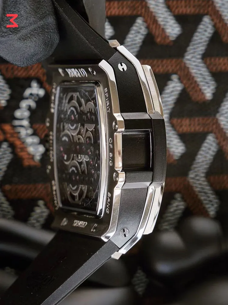 Hublot-Spirit-of-Big-Bang-614.NX.1170.RX-Black-Left-Side-View