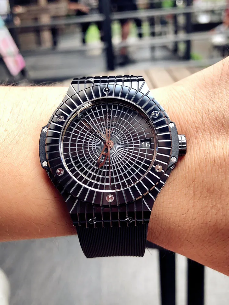 Hublot-Big-Bang-346.CX.1800.RX-Black-Wearing-View-1