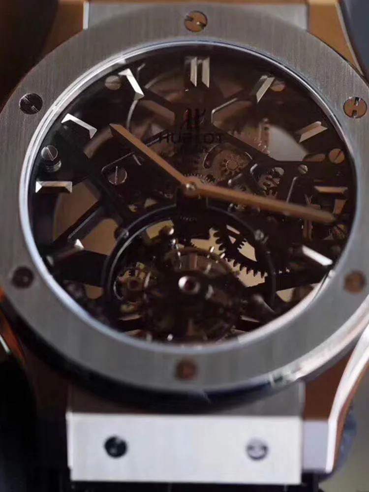 Hublot-Classic-Fusion-505.NX.0170.LR-Black-Dial-Detail-1