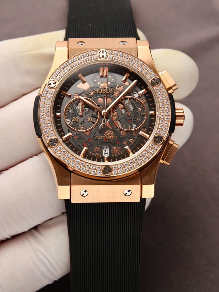 Hublot-Classic-Fusion-525.OX.0180.LR.1104-Black-Front-View-1