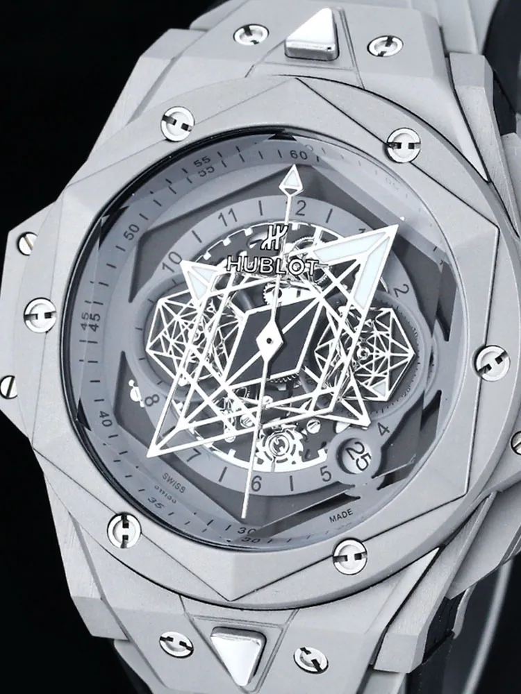 Hublot-Big-Bang-418.FX.8007.RX.MXM21-Grey-Dial-Detail-1