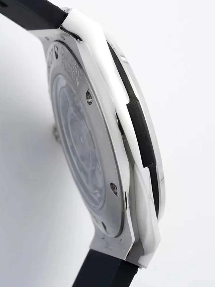Hublot-Classic-Fusion-542.NX.2611.RX-White-Left-Side-View