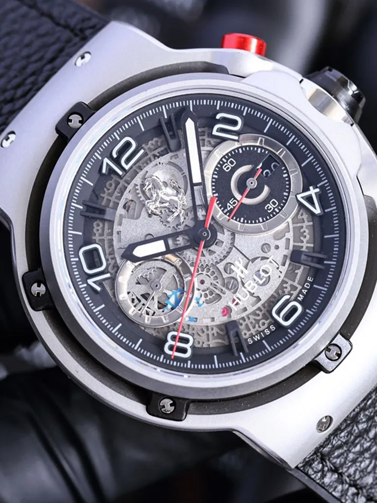Hublot-Classic-Fusion-526.NX.0124.VR-Black-Dial-Detail-1