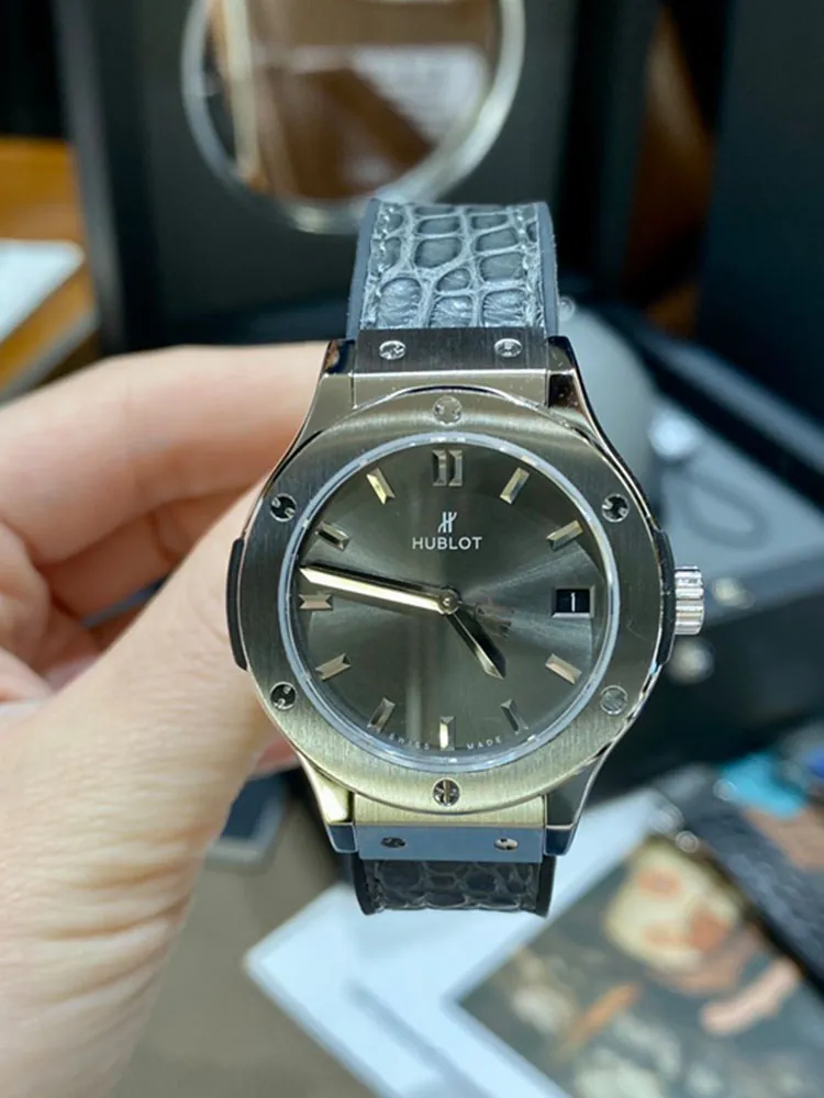 Hublot-Classic-Fusion-581.NX.7071.LR-Grey-Front-View-1