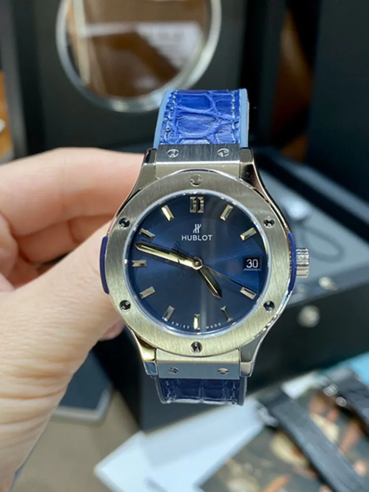 Hublot-Classic-Fusion-581.NX.7170.LR-Blue-Front-View-1