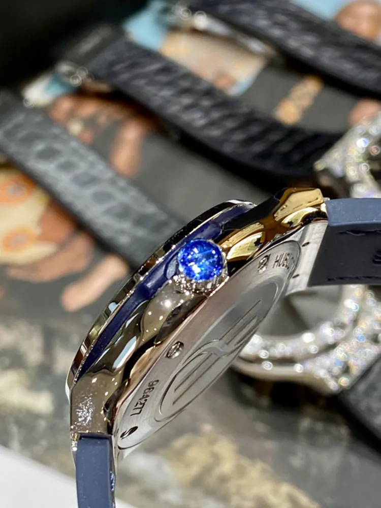 Hublot-Classic-Fusion-581.NX.7170.LR-Blue-Right-Side-View