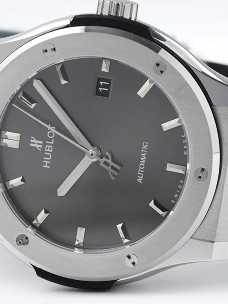 Hublot-Classic-Fusion-511.NX.7071.RX-Grey-Dial-Detail-3
