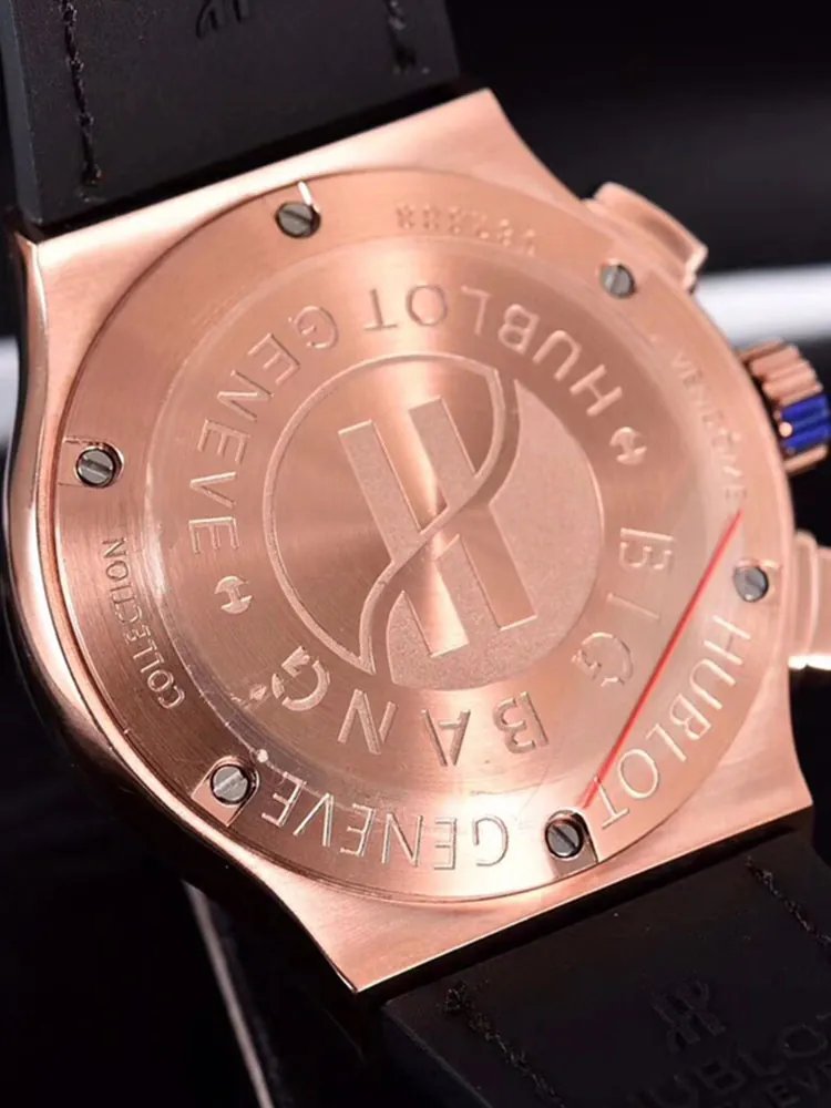 Hublot-Classic-Fusion-521.OX.9010.LR.1704-Rose-Gold-Back-View
