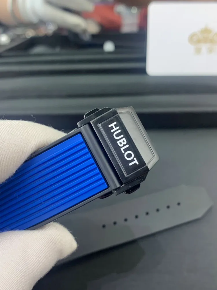 Hublot-Spirit-of-Big-Bang-645.QL.7117.RX-Blue-Buckle