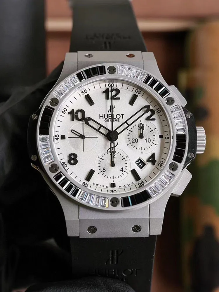 Hublot-Big-Bang-301.TI.450.RX.194.0-White-Front-View-1