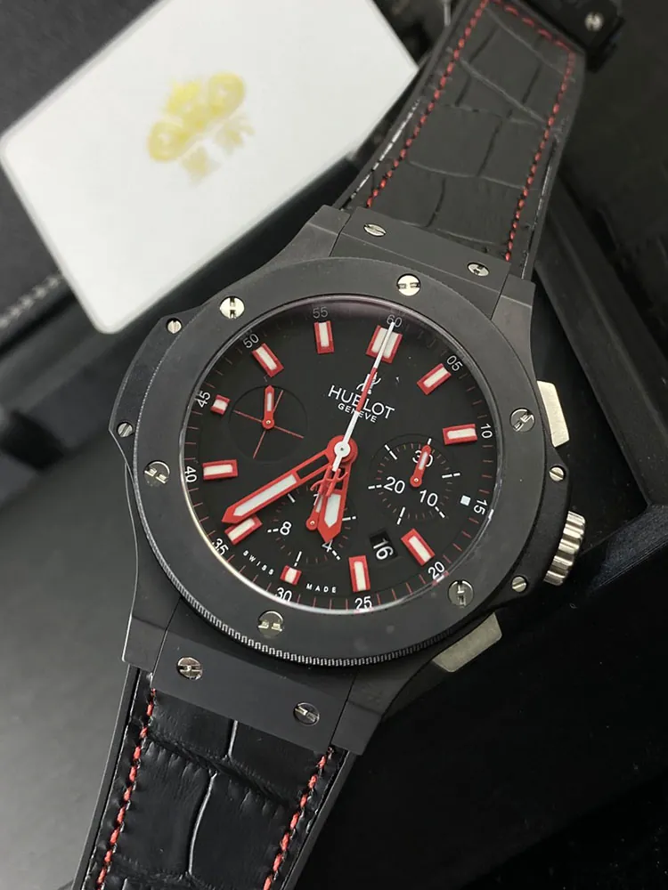 Hublot-Big-Bang-301.CI.1123.GR-Black-Dial-Detail-1