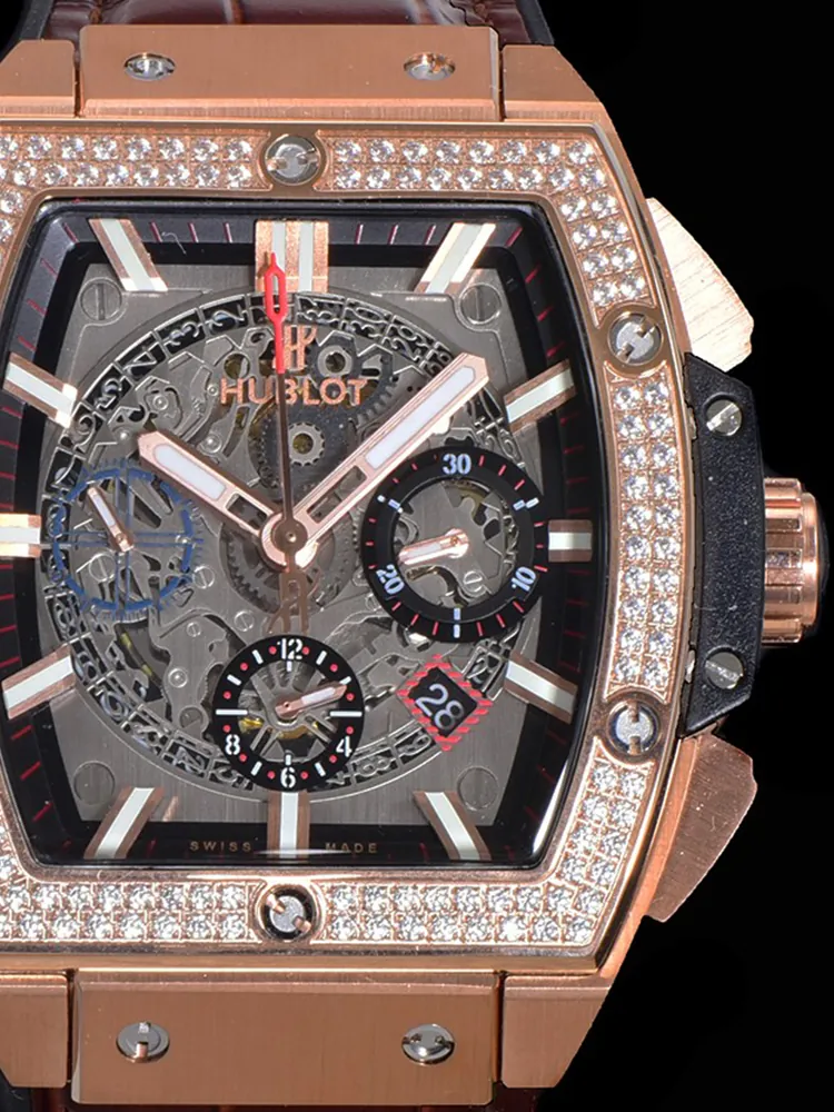 Hublot-Spirit-of-Big-Bang-601.OX.0183.LR.1104-Rose-Gold-Dial-Detail-2