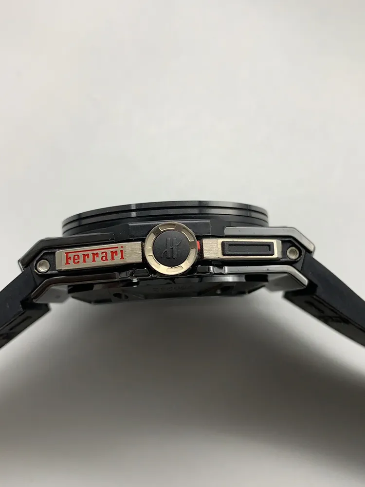 Hublot-Big-Bang-401.FX.1123.VR-Black-Right-Side-View