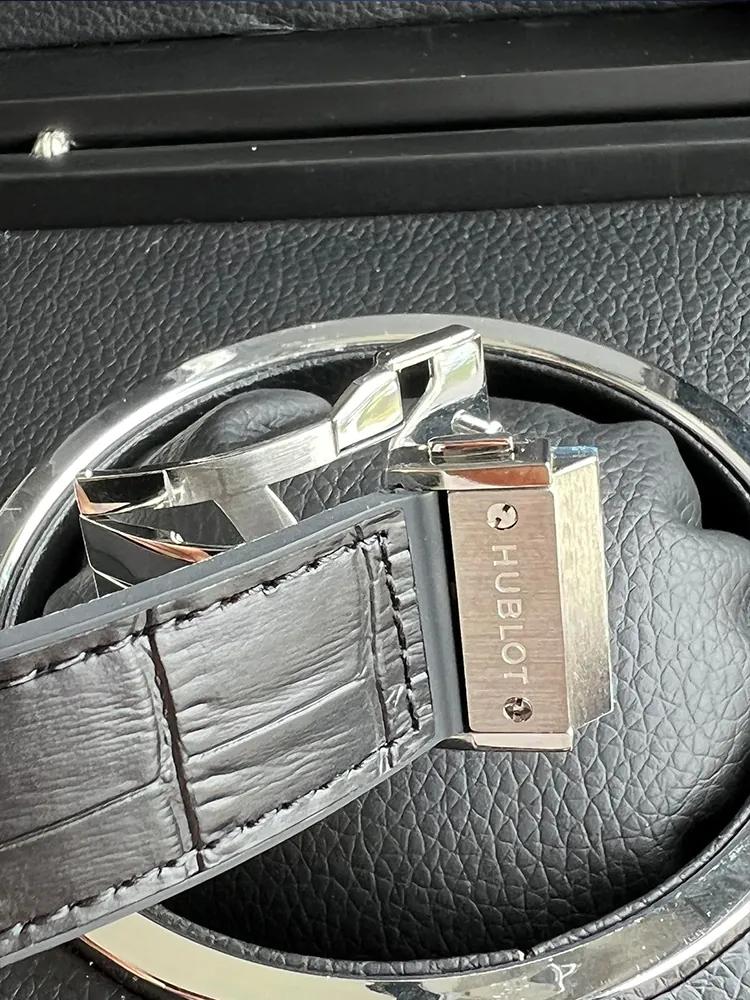 Hublot-Classic-Fusion-542.NX.9010.LR.1704-Silver-Buckle
