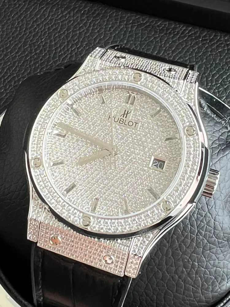 Hublot-Classic-Fusion-542.NX.9010.LR.1704-Silver-Front-View-1
