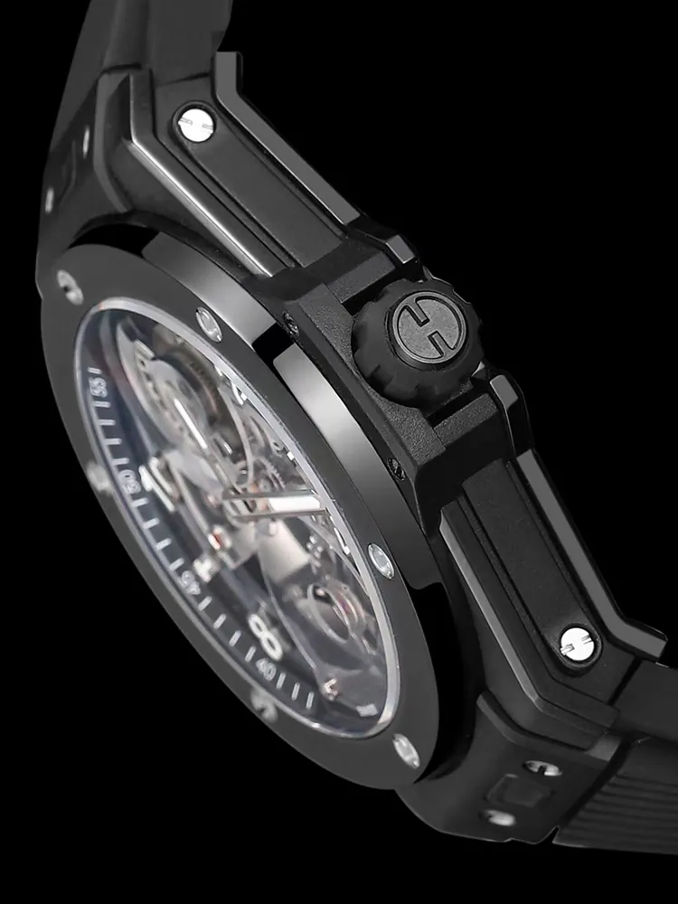 Hublot-Big-Bang-419.CI.0170.RX-Black-Right-Side-View