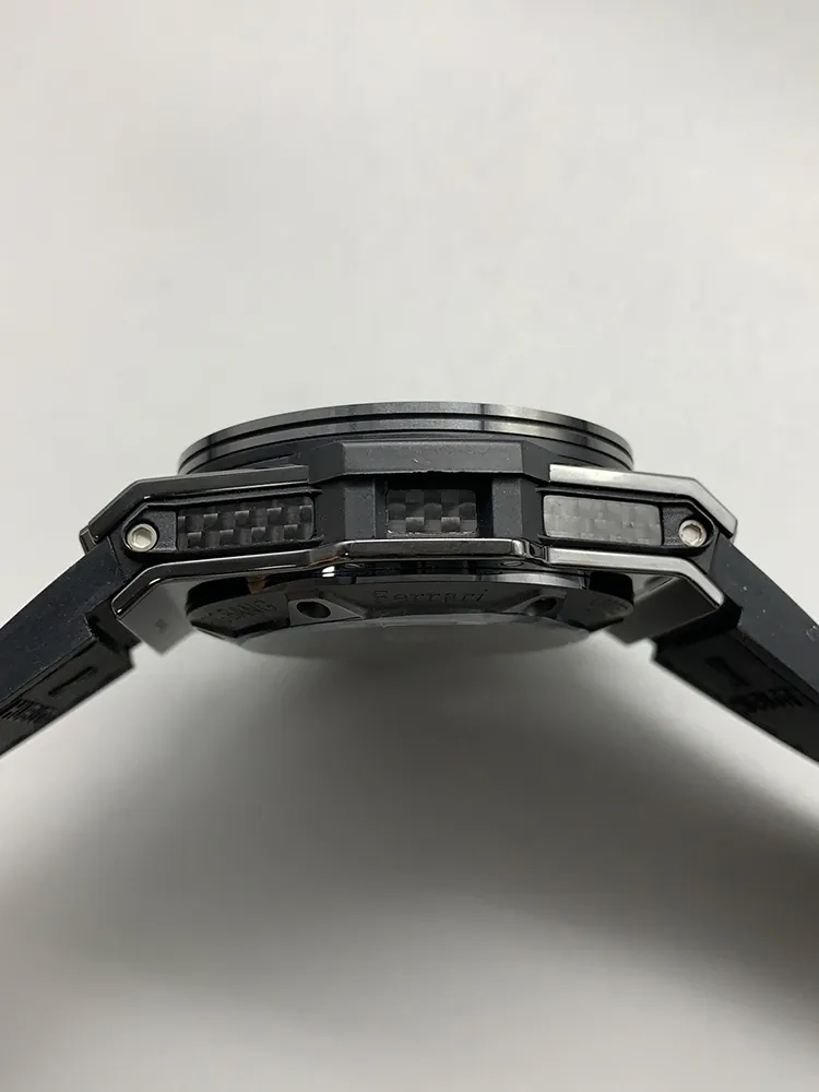 Hublot-Big-Bang-401.FX.1123.VR-Black-Left-Side-View