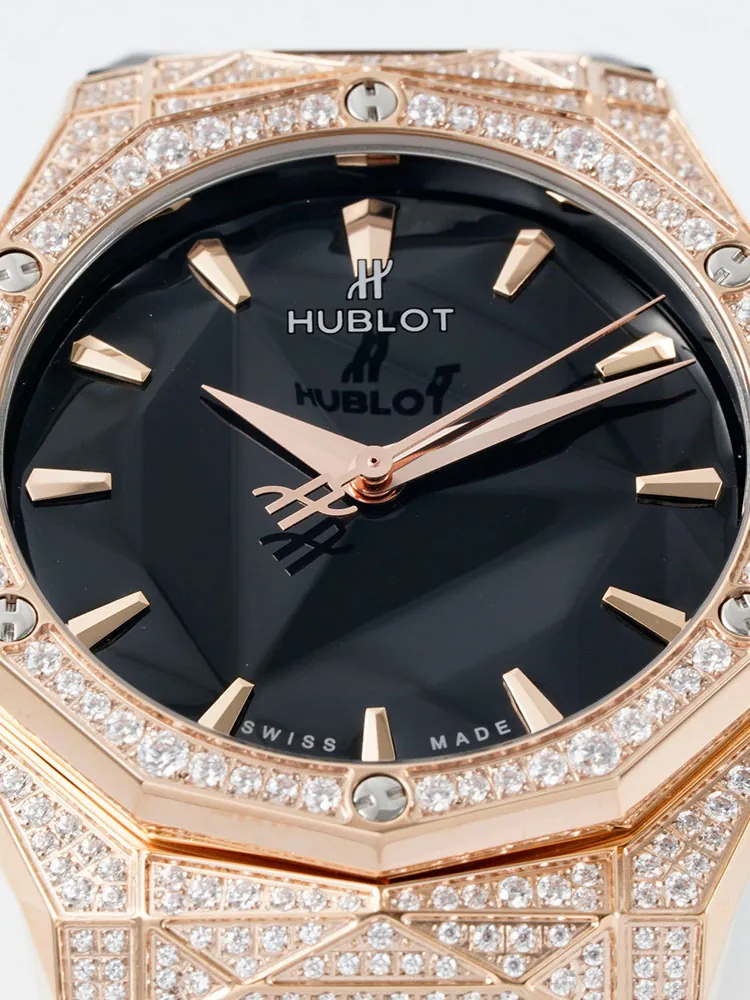 Hublot-Classic-Fusion-550.OS.1800.RX.1604.ORL19-Black-Dial-Detail-1