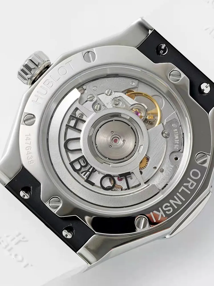 Hublot-Classic-Fusion-550.NS.2200.RW.1604.ORL20-White-Back-View