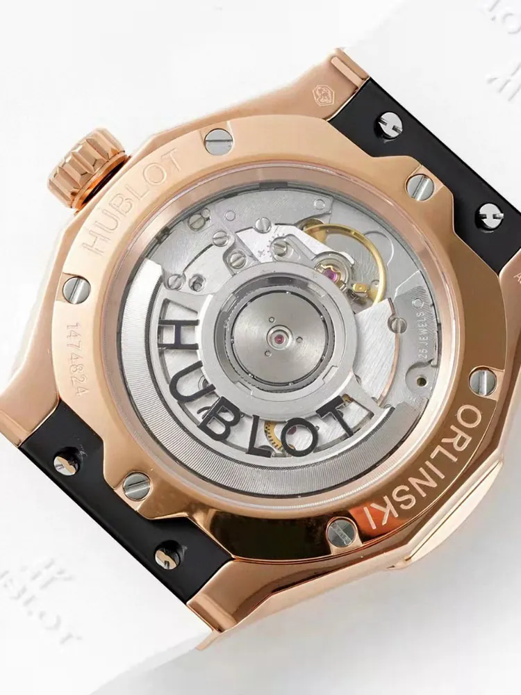 Hublot-Classic-Fusion-550.OS.2200.RW.1604.ORL20-White-Back-View