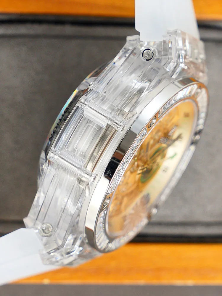 Hublot-Big-Bang-411.JX.4089RT.OWM17-Yellow-Left-Side-View