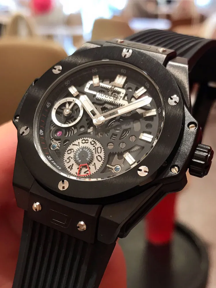 Hublot-Big-Bang-414.CI.1123.RX-Black-Detail-Images-1
