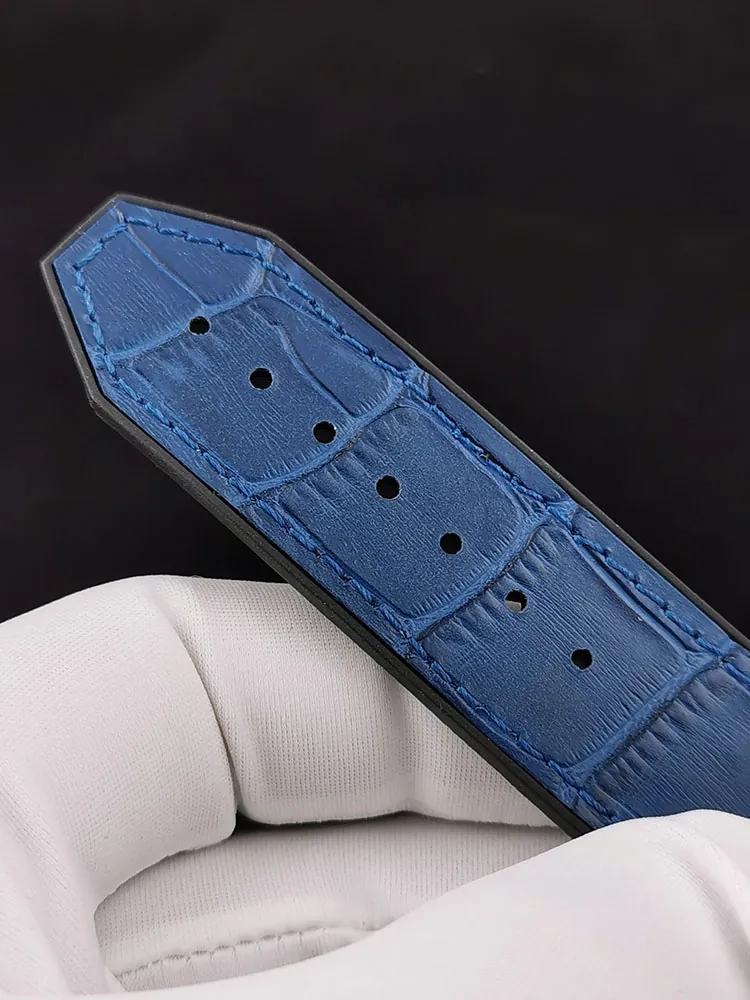 Hublot-Classic-Fusion-521.OX.7180.LR-Blue-Watch-Strap