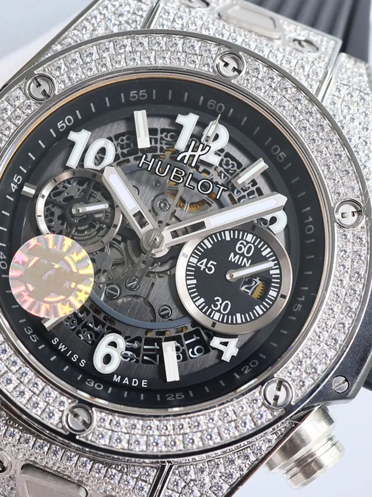 Hublot-Big-Bang-421.NX.1170.RX.1704-Black-Dial-Detail-1