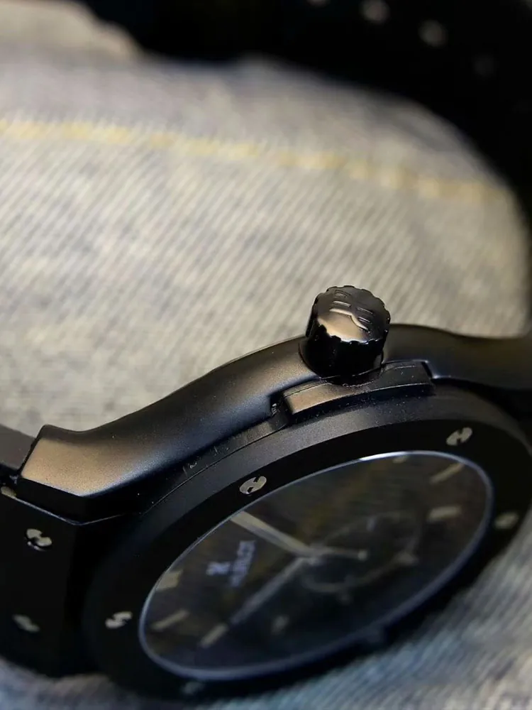 Hublot-Classic-Fusion-515.CS.1270.VR-Black-Right-Side-View