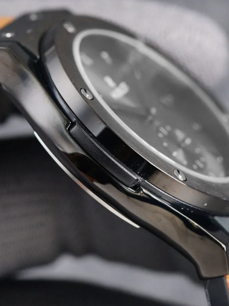 Hublot-Classic-Fusion-516.CM.1440.LR-Black-Left-Side-View