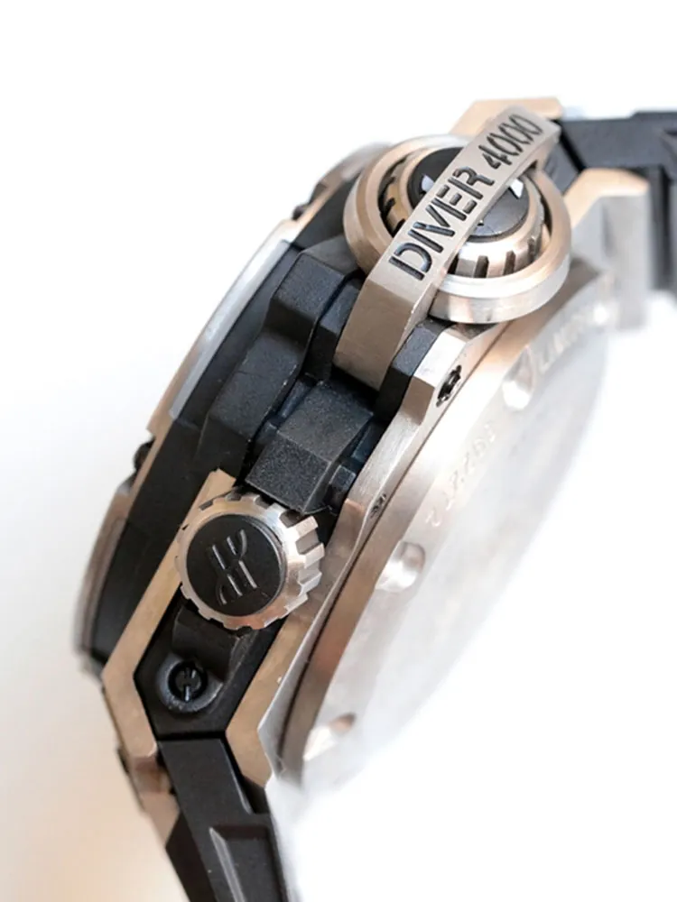 Hublot-King-Power-731.NX.1190.RX-Red-Right-Side-View